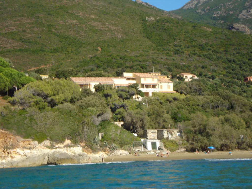 Residence Arinella Farinole Экстерьер фото